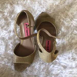Worn once Betsy Johnson Gold heels